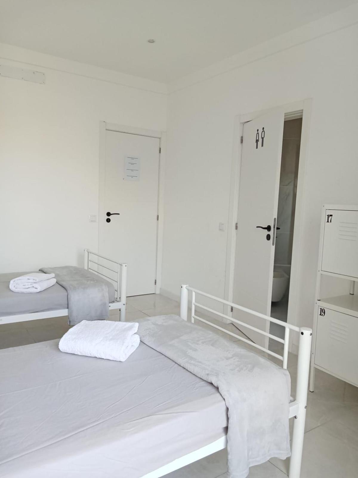 HostelccPortimão Exterior foto